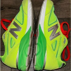 Little kids special edition new balance “Grinch” sneakers